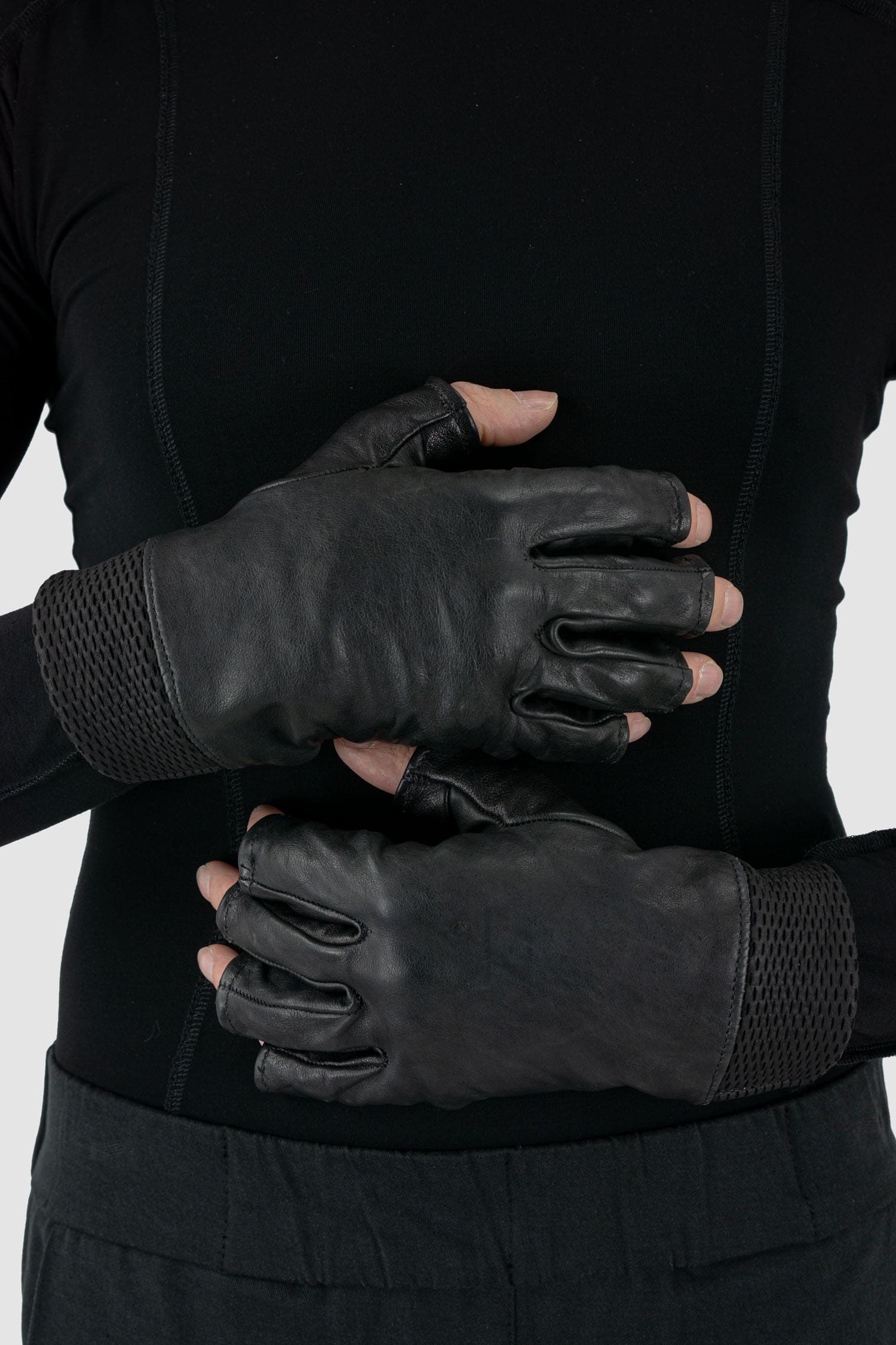 Black Kangaroo Leather Gloves - Image 4