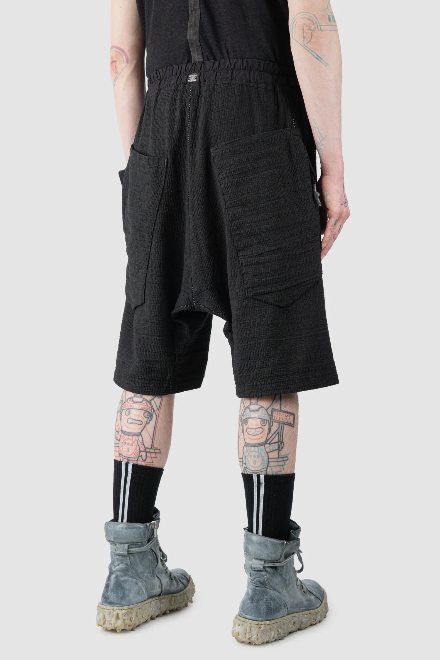 Black Drop Crotch Hidden Pocket Cotton Shorts - Image 6