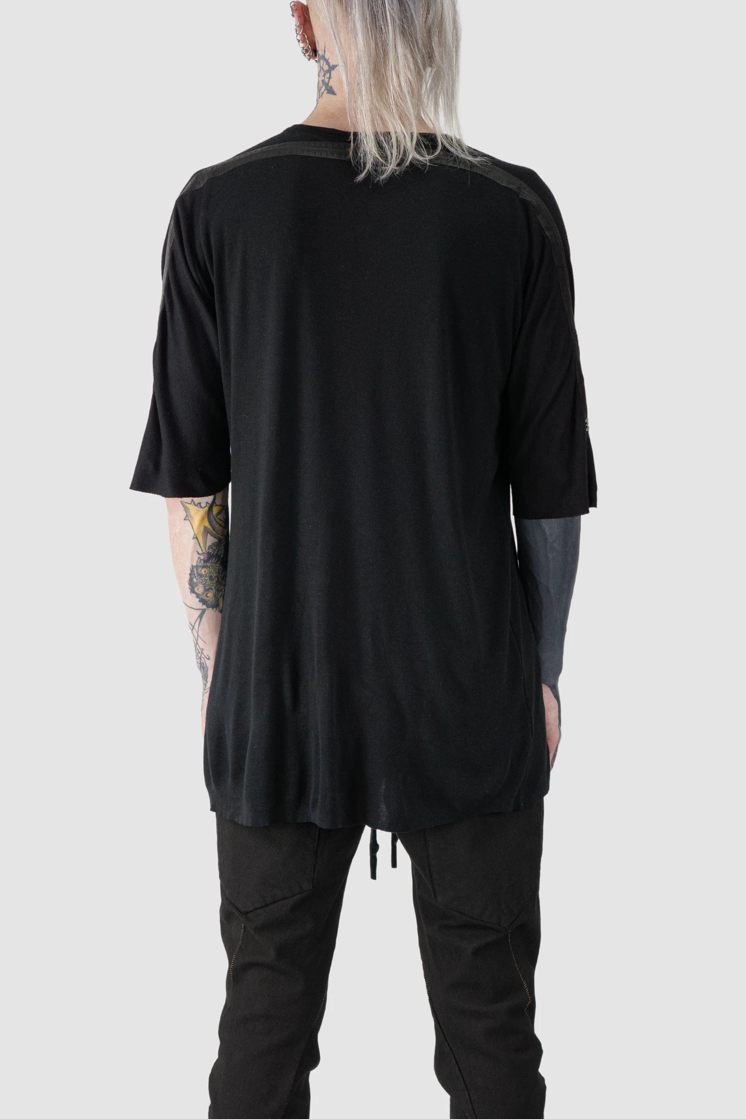 Black Horizontal Leather Spine Cashmere Blend T-Shirt - Image 4