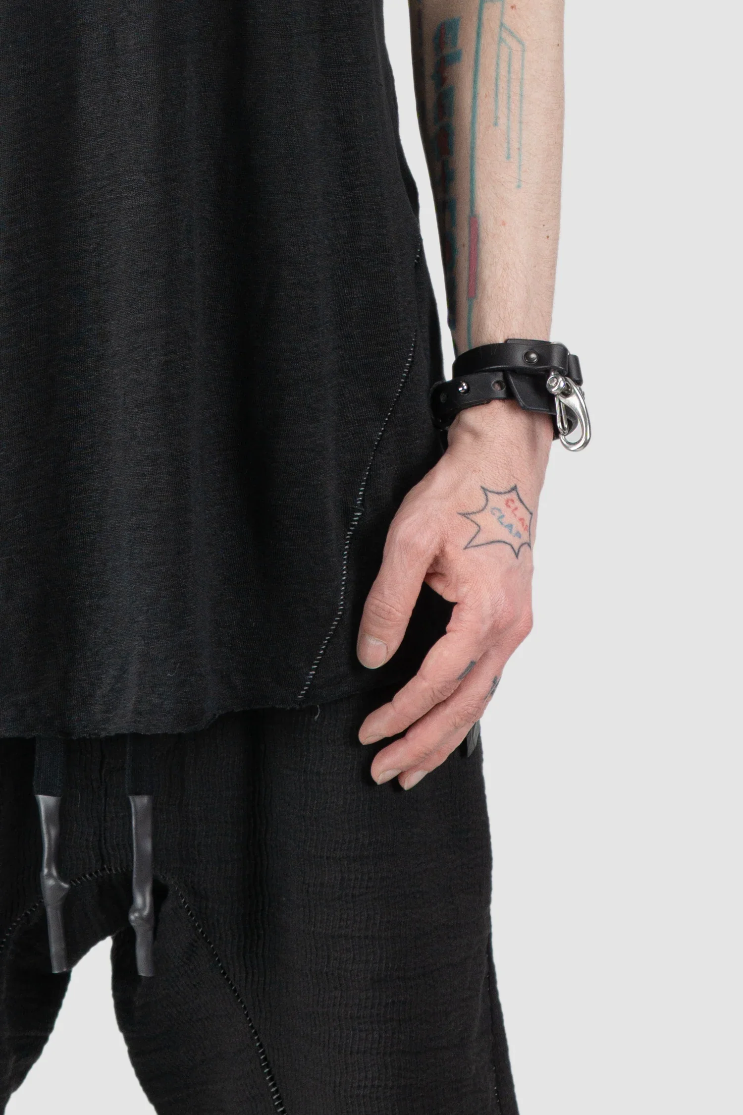 Black Linen Tank Top with Leather Spine Detail - Image 3