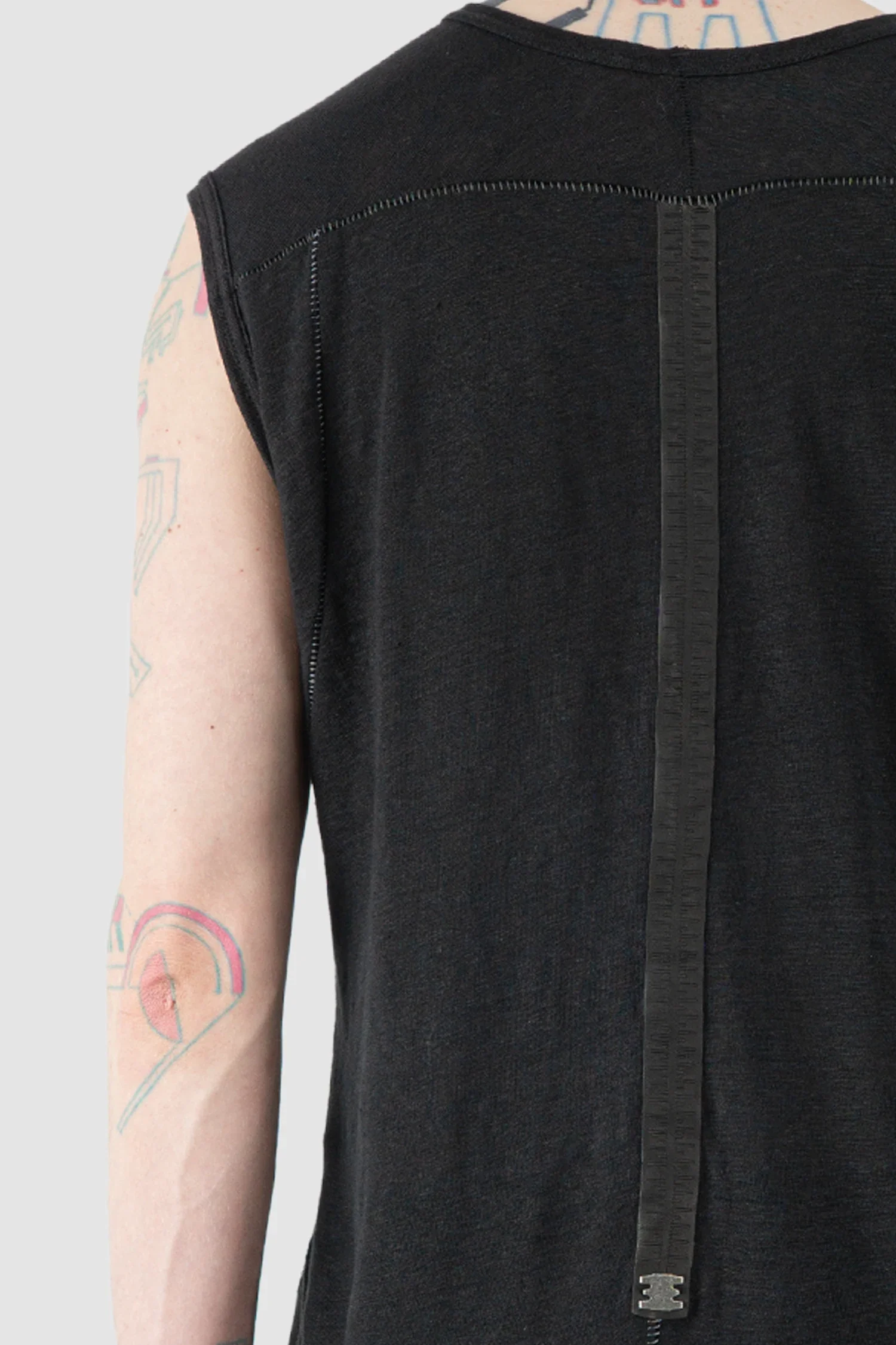 Black Linen Tank Top with Leather Spine Detail - Image 5