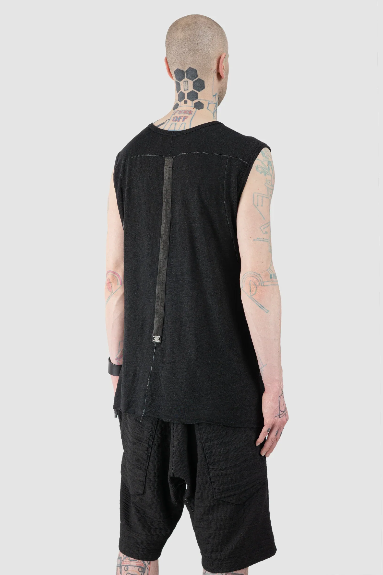 Black Linen Tank Top with Leather Spine Detail - Image 7