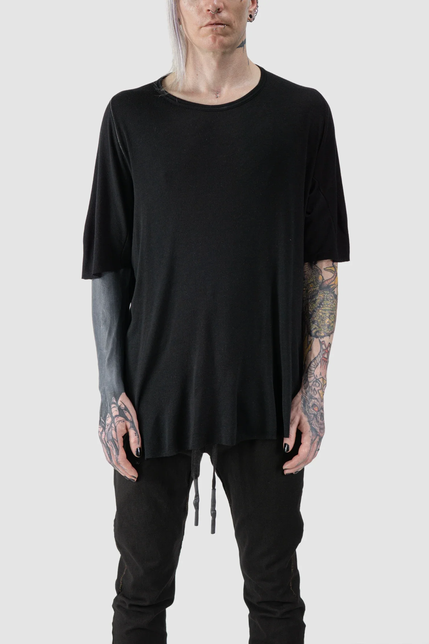 Black Long Leather Spine Cashmere Blend Raglan T-Shirt