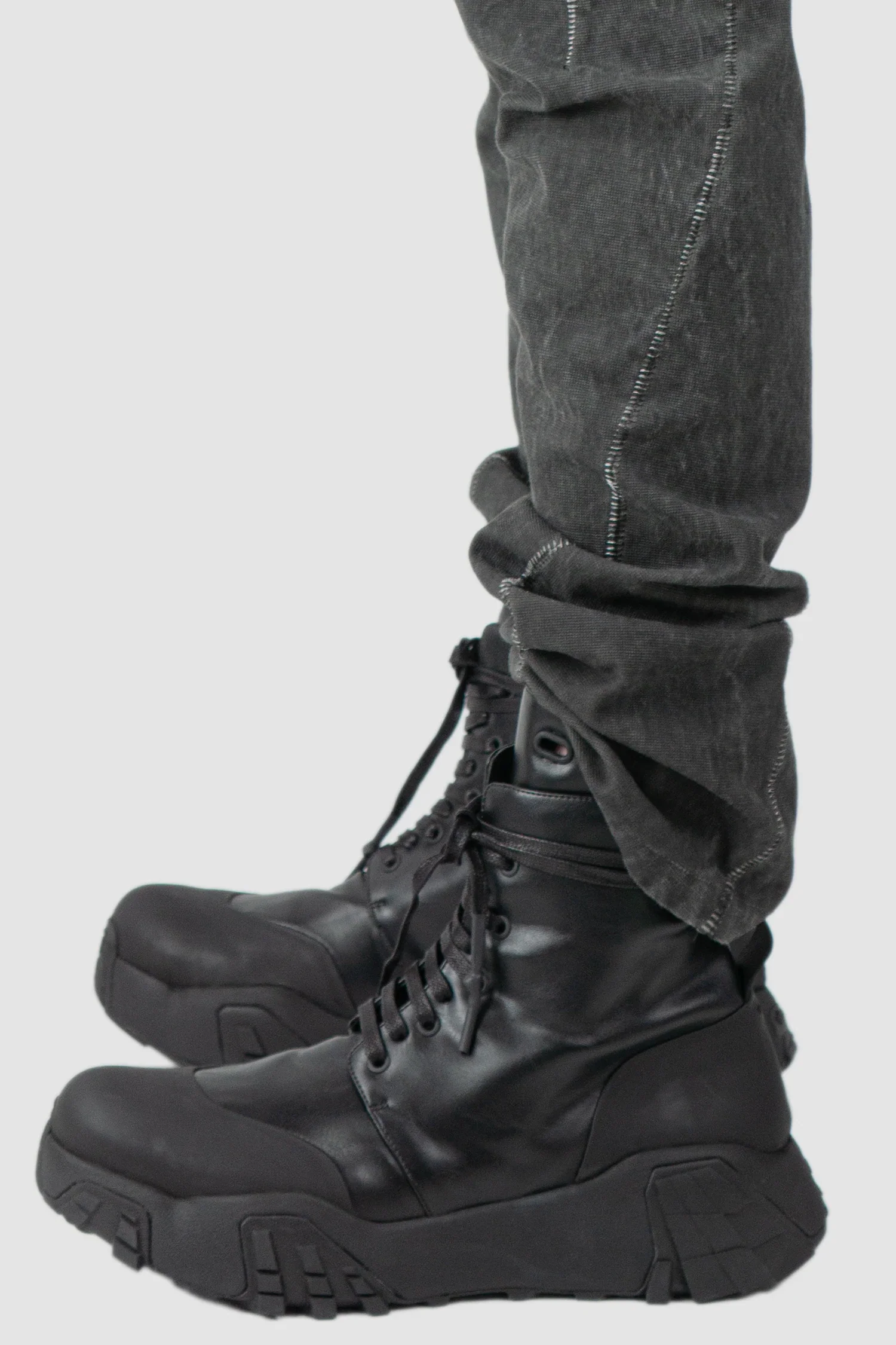 Grey 6 Pocket Garment-Dyed Cotton Cargo Pants - Image 3