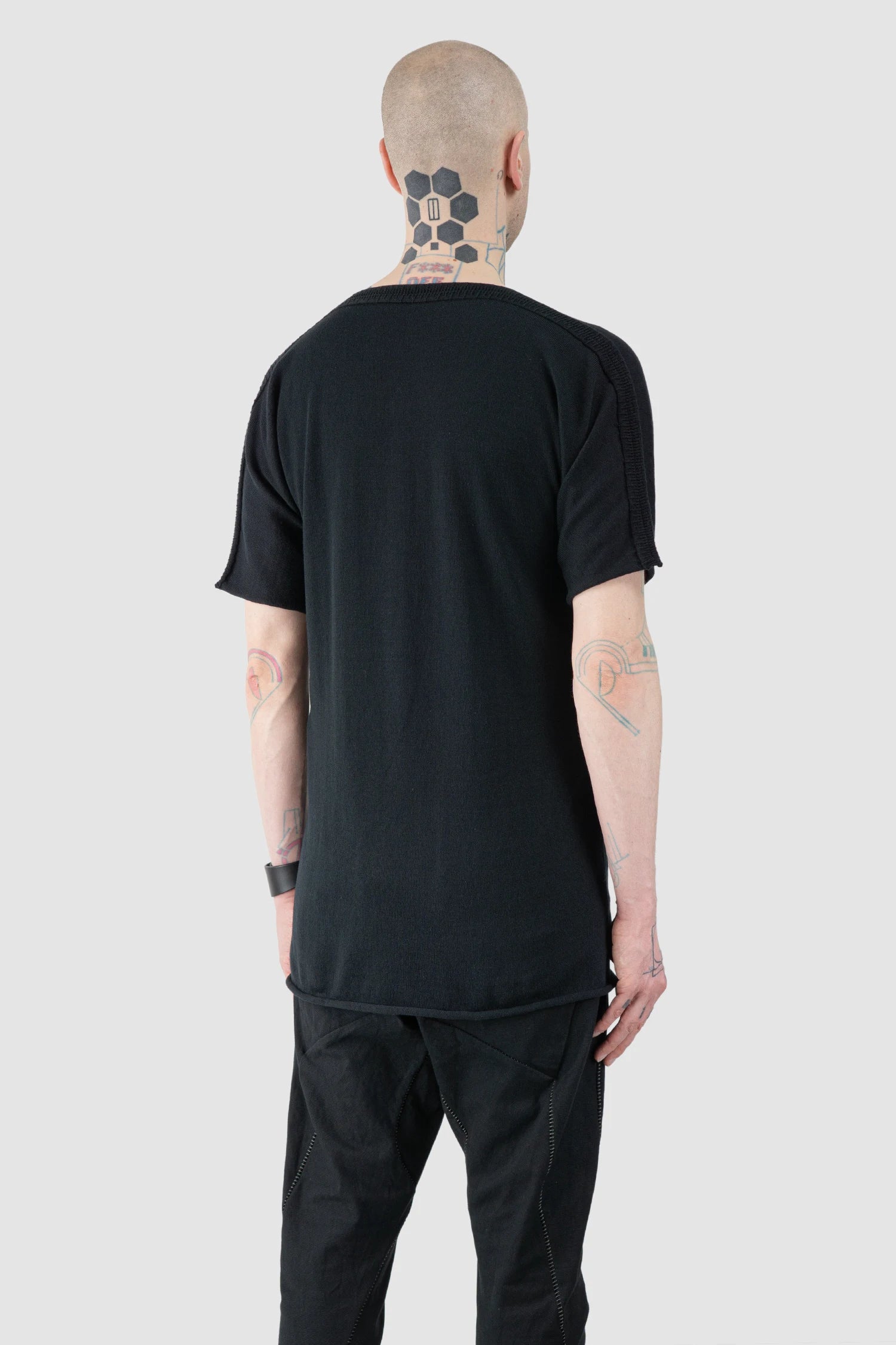 Black Reversible Knitted Spine T-Shirt - Image 6