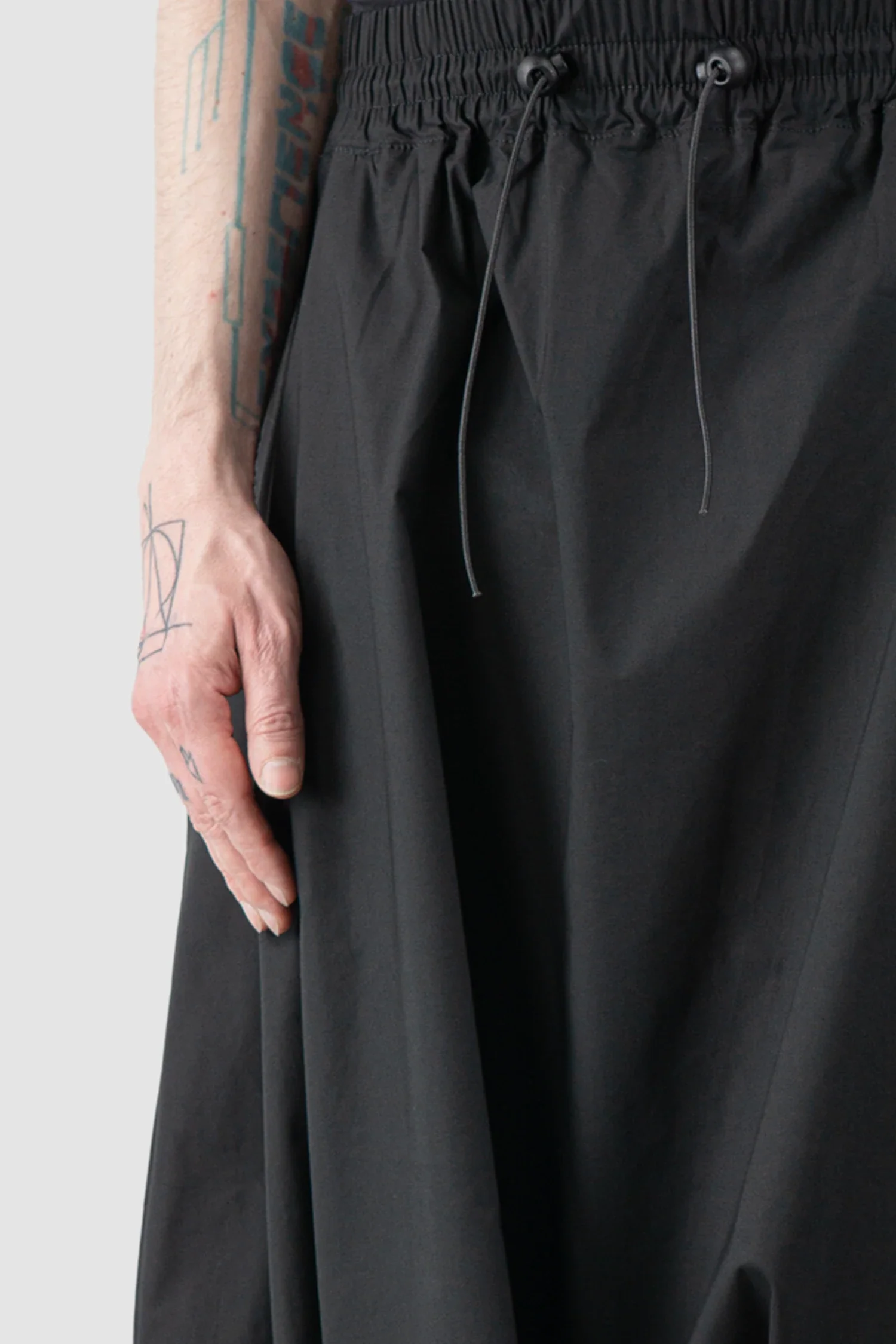 Black Oversized Cotton Deep Crotch Pants - Image 3
