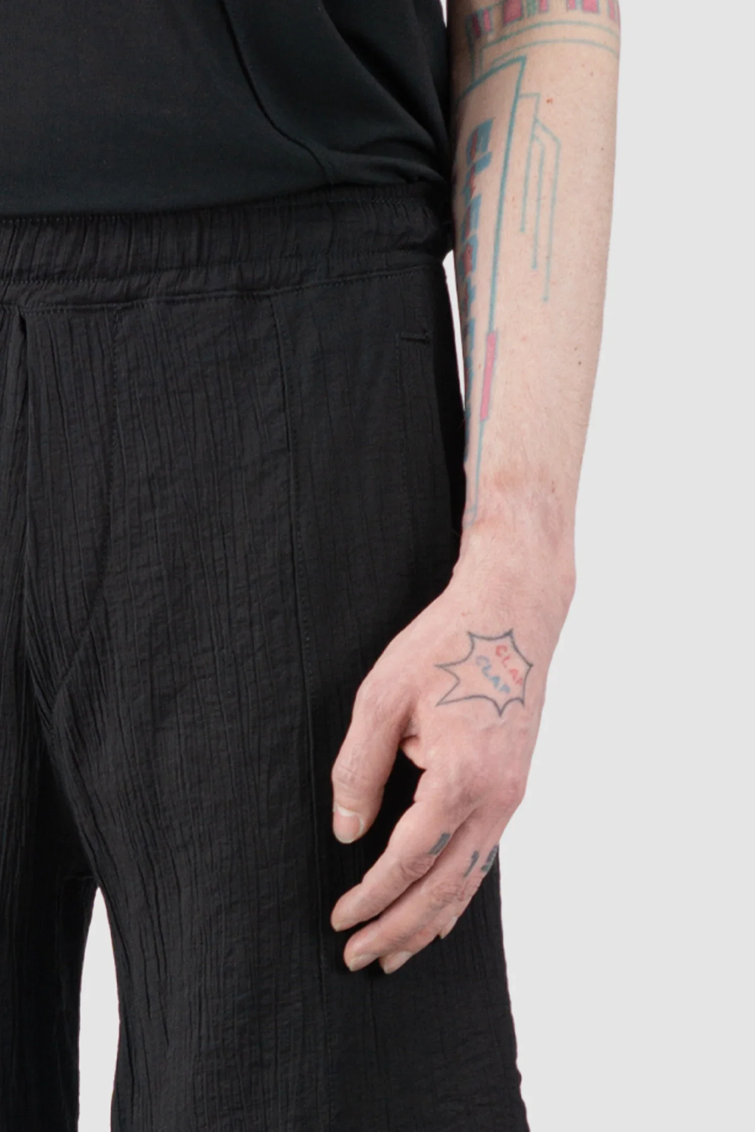 Black Structured Viscose Blend Shorts - Image 4