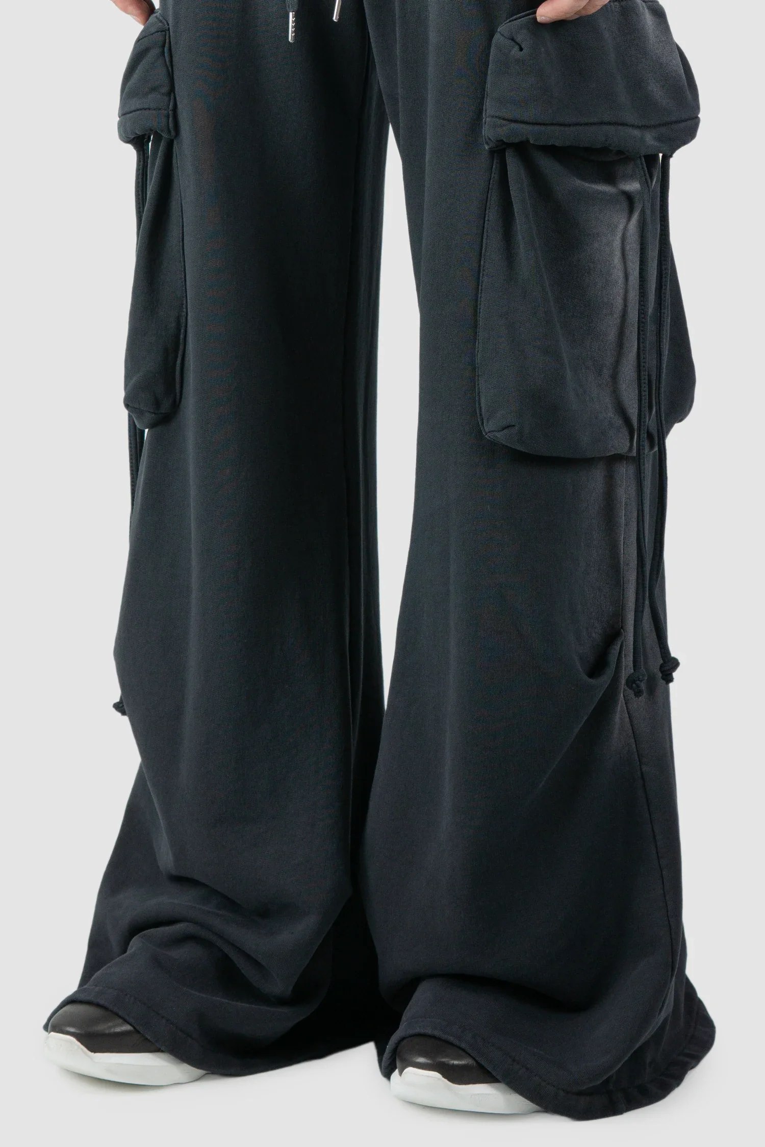 Grey Sprayed Cotton Wide Leg Cargo Jogger Pants - Image 3