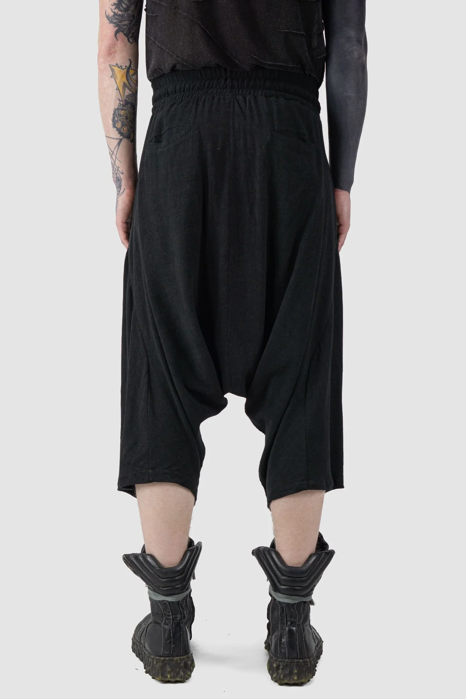 Black Viscose Linen Relaxed Fit Drop Crotch Shorts - Image 3