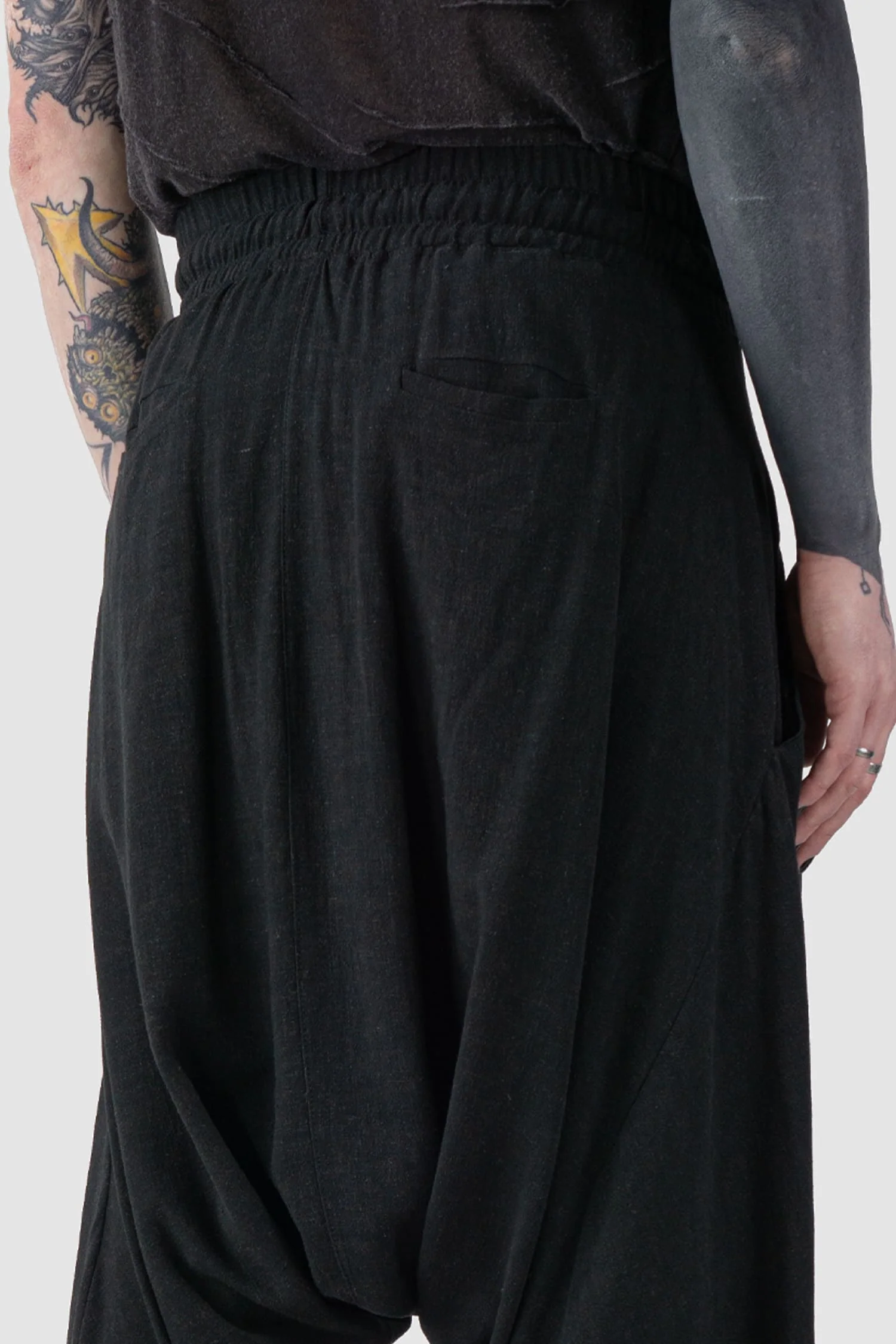 Black Viscose Linen Relaxed Fit Drop Crotch Shorts - Image 5