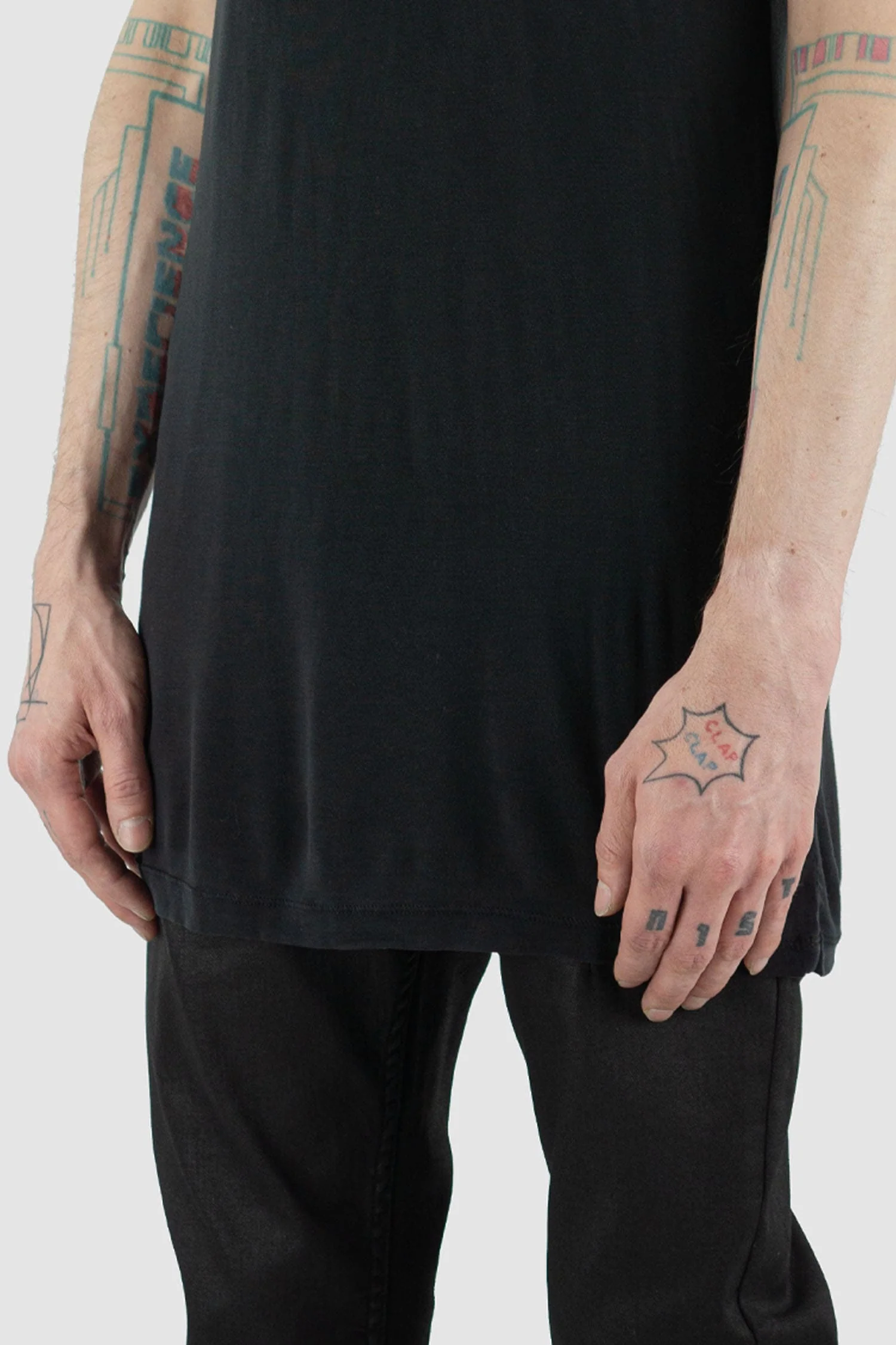 Black Ennom Tencel T-Shirt - Image 3