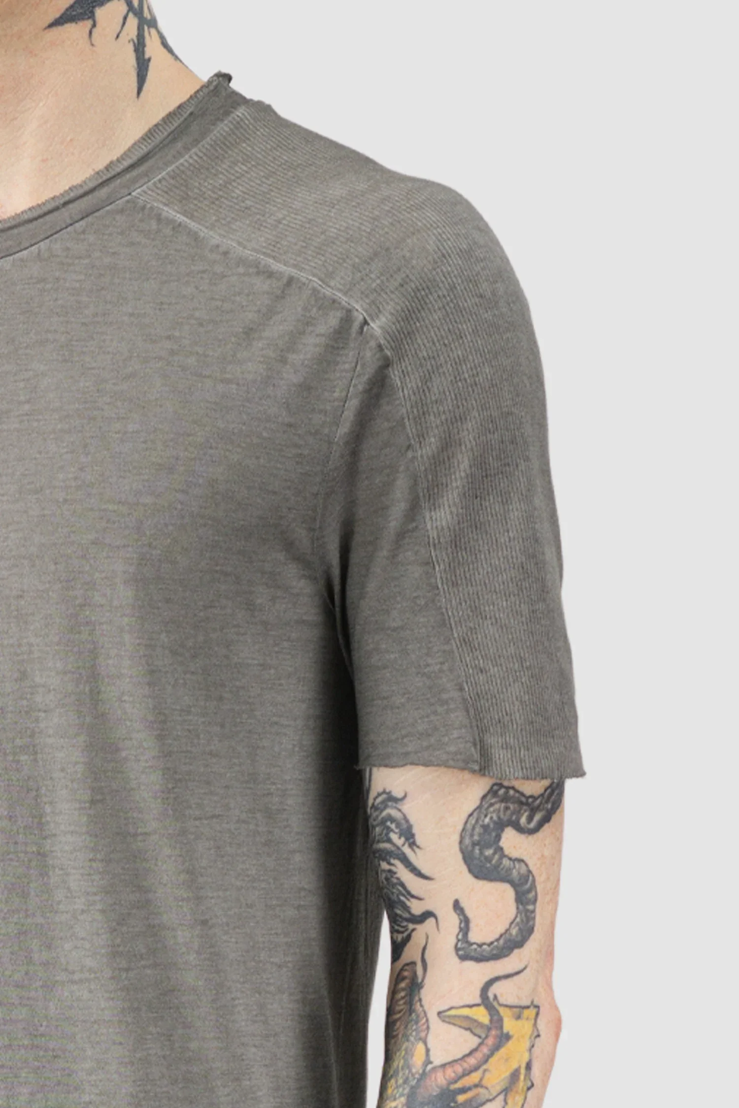 Grey Shoulder Rib Patch T-Shirt - Image 3