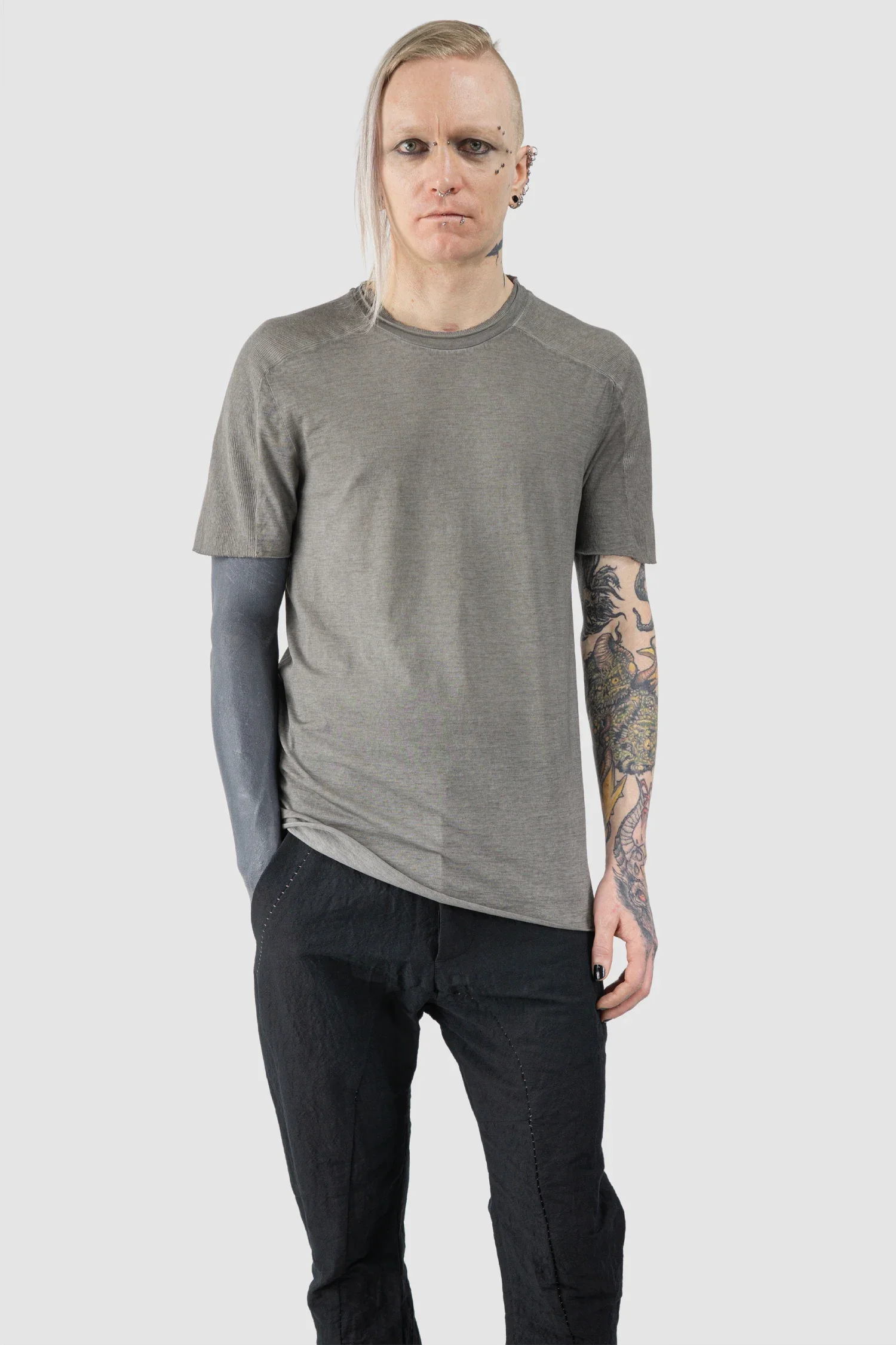 Grey Shoulder Rib Patch T-Shirt - Image 8