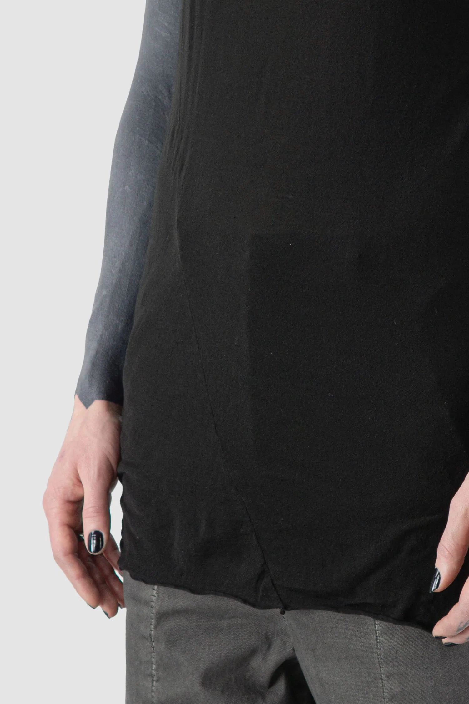 Black Asymmetric Seam Light Cotton T-Shirt - Image 3
