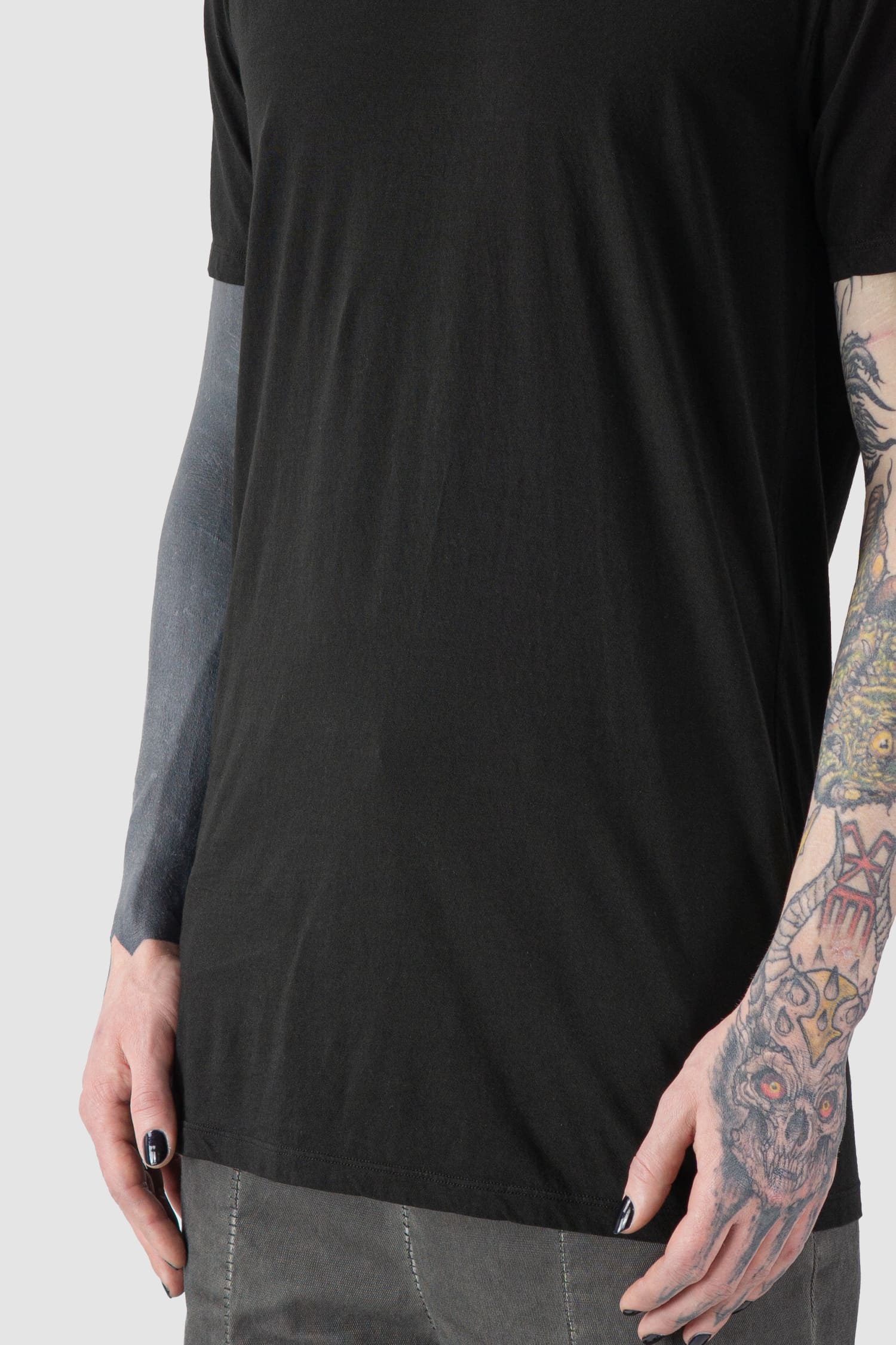 Black Short Sleeve Basic T-Shirt - Image 3