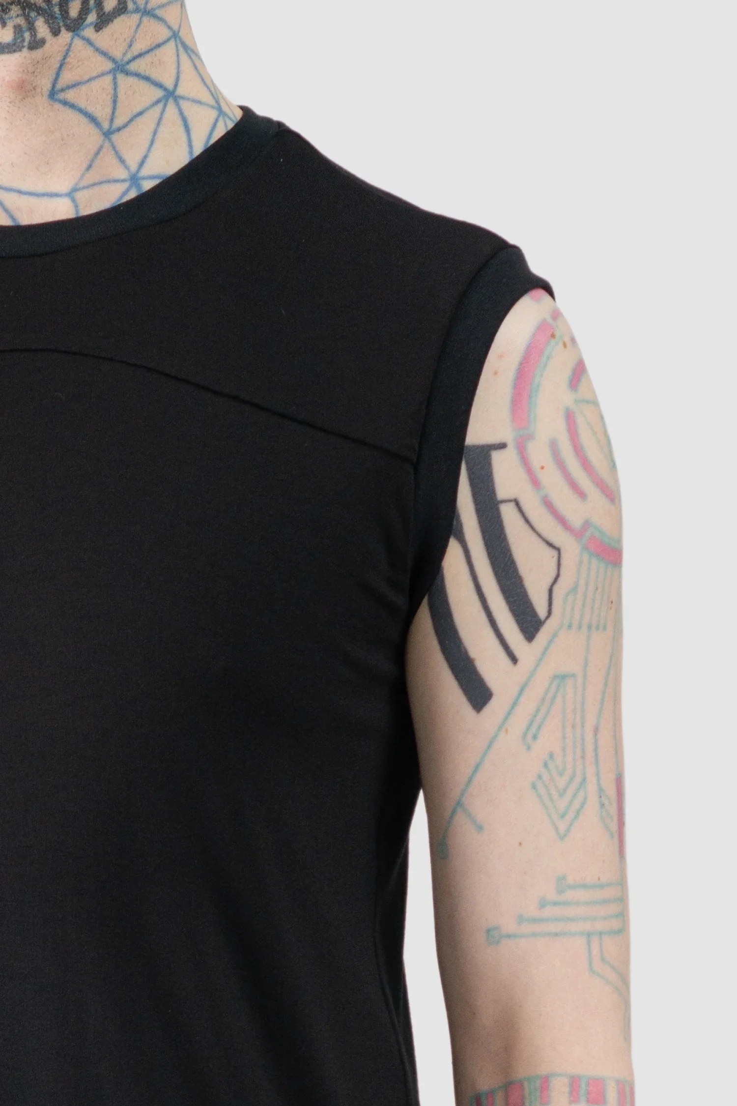 Black Viscose Blend Line Tank Top - Image 3