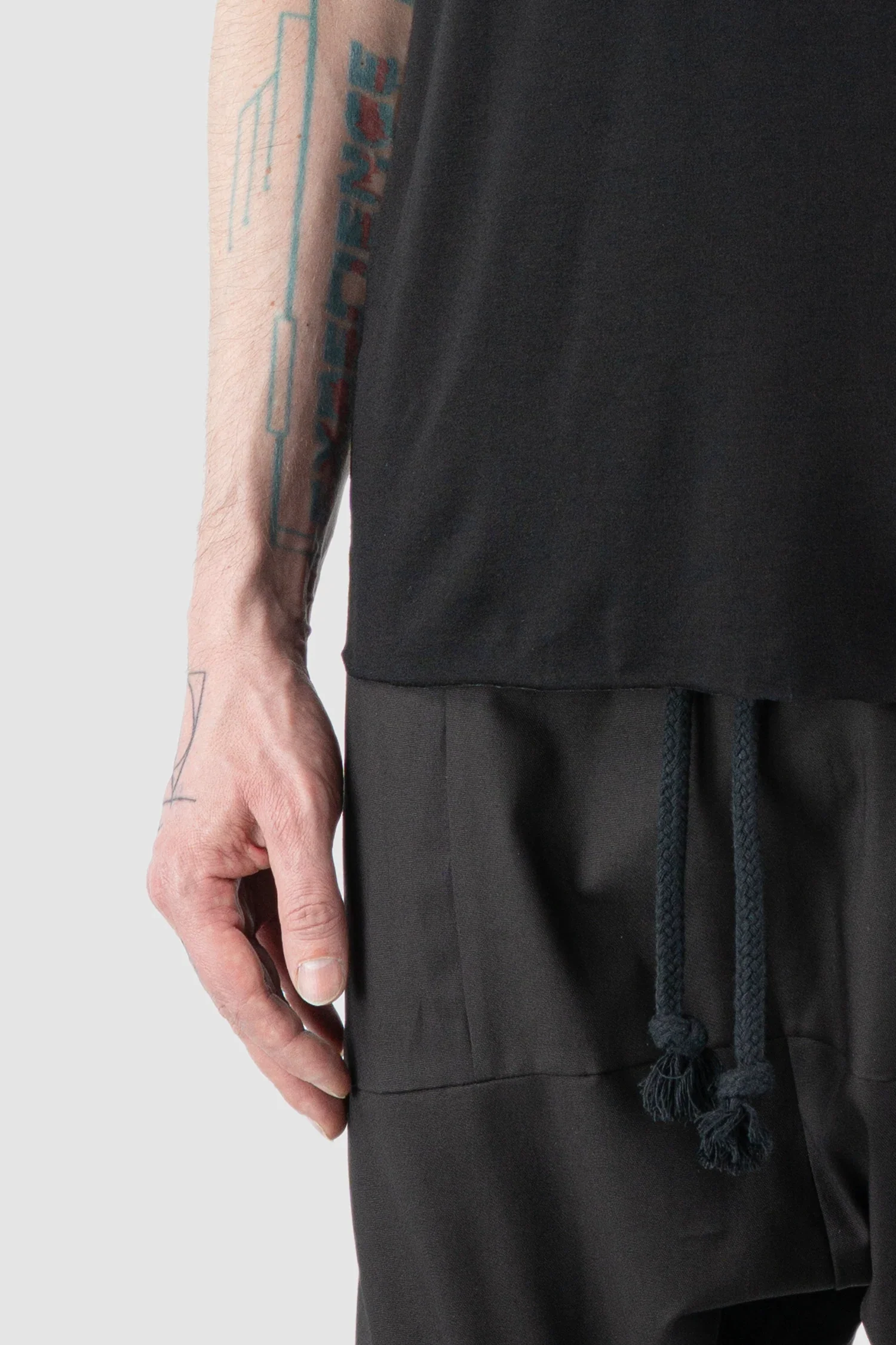 Black Viscose Blend Line Tank Top - Image 4