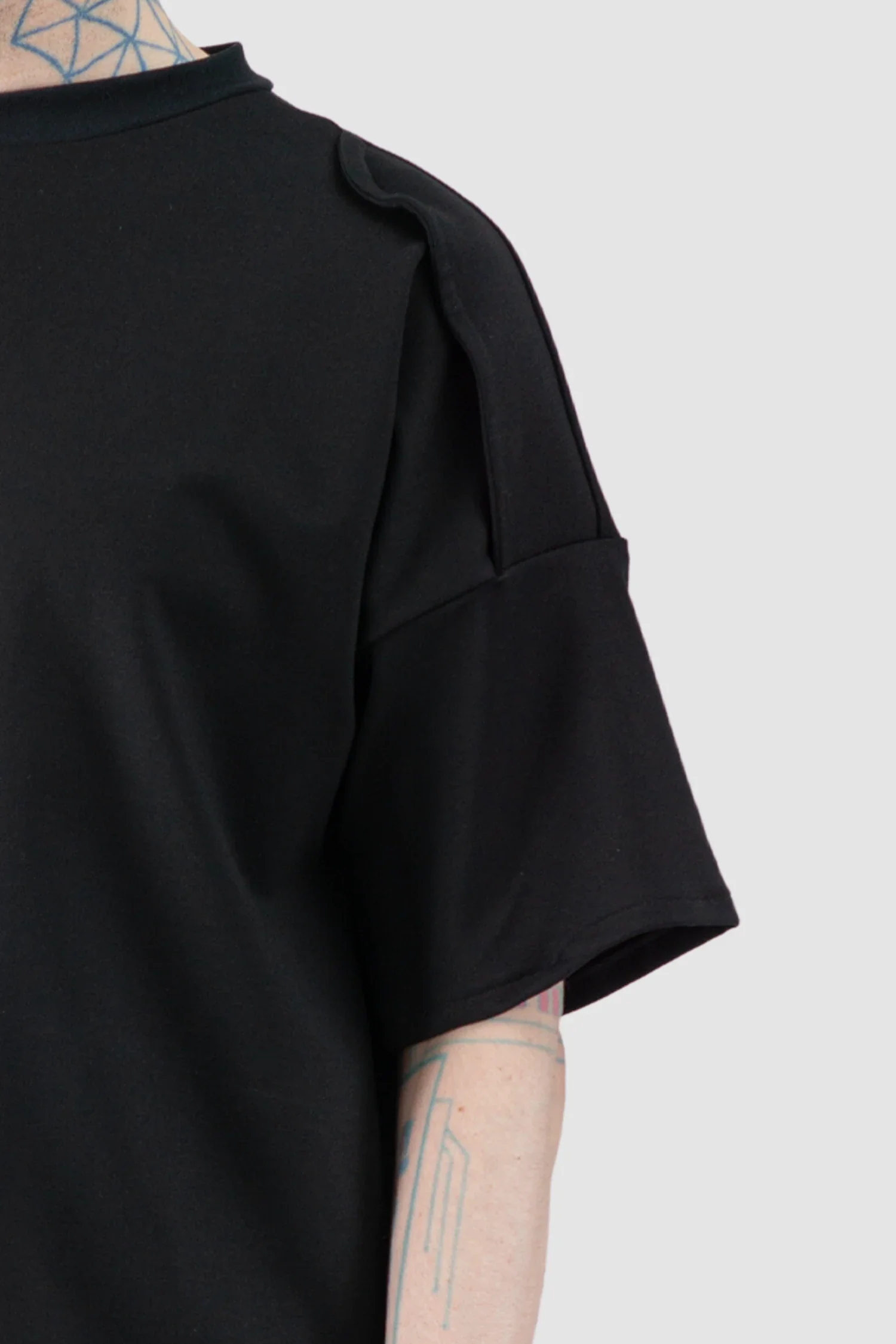 Black Oversized Shoulder Panel Viscose T-Shirt - Image 3