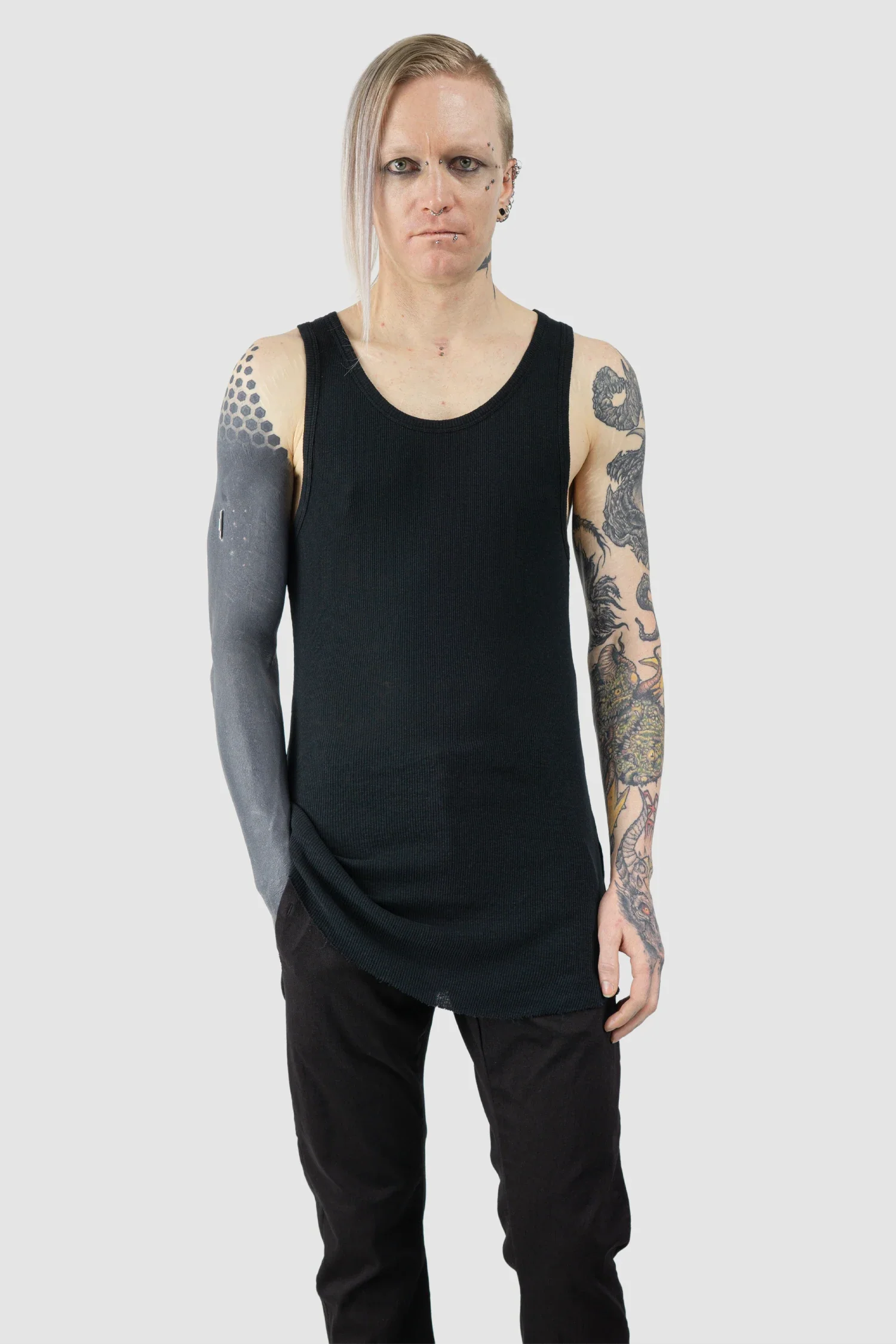 Black Cotton-Linen Mix Rib Tank Top - Image 7