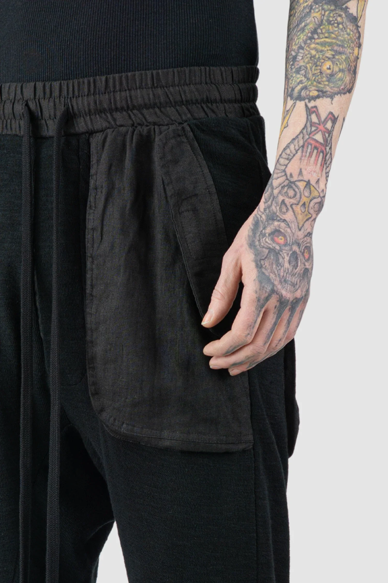 Black Linen Patch Pocket Cargo Sweatpants - Image 3