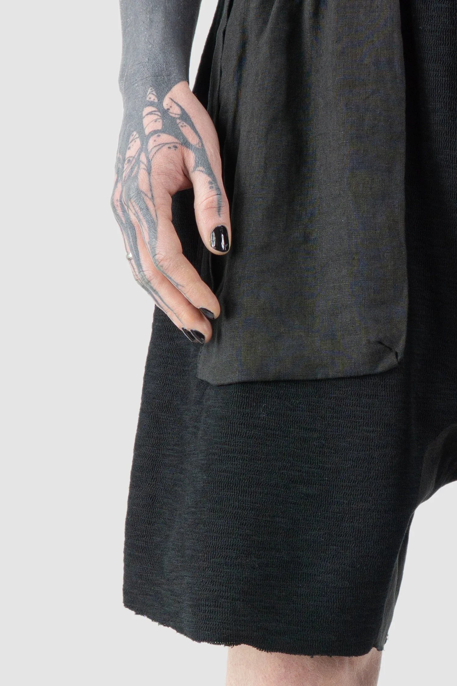 Black Patch Pocket Cotton Cargo Shorts - Image 3
