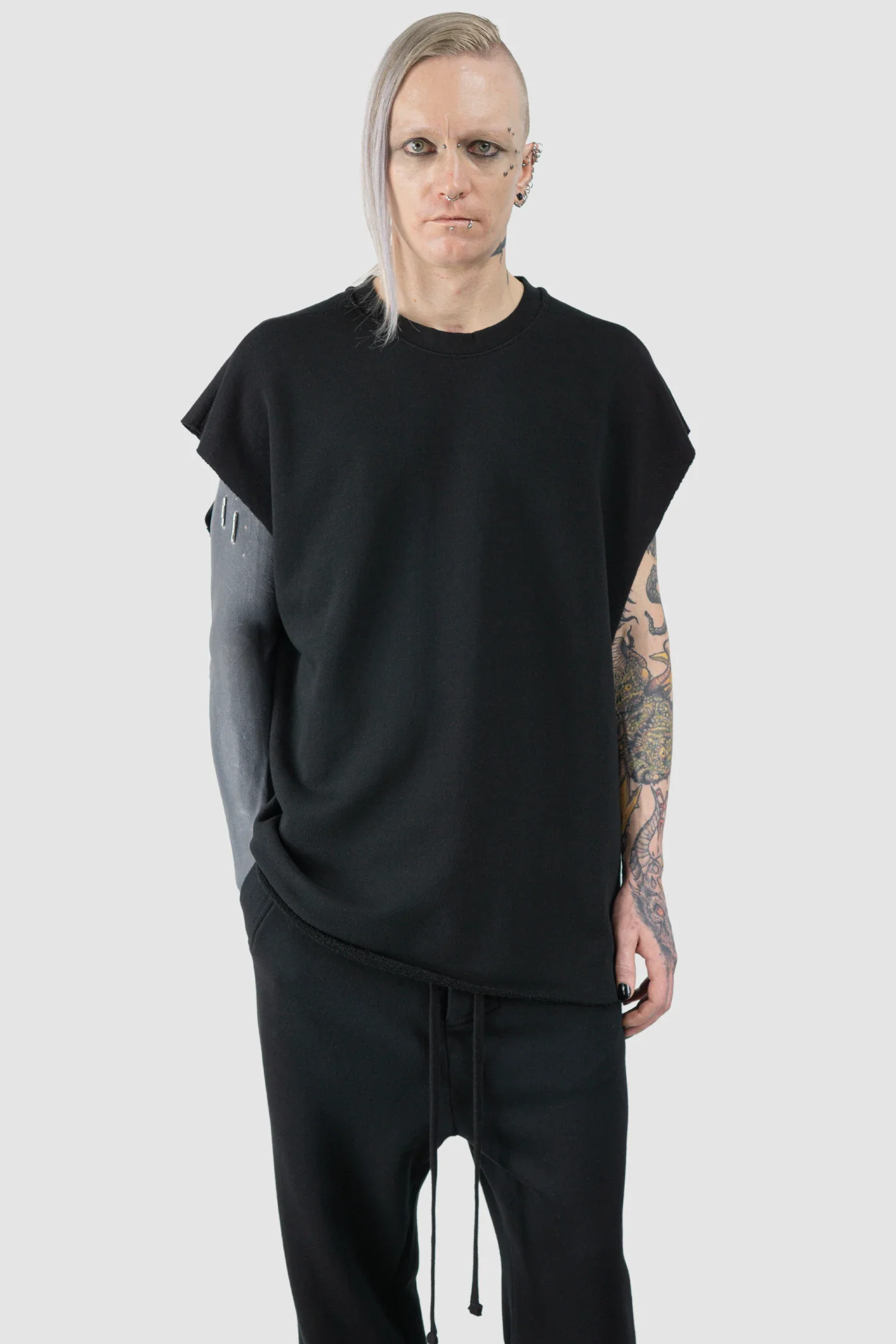 Black Raw Edge Cotton Tank Top - Image 6