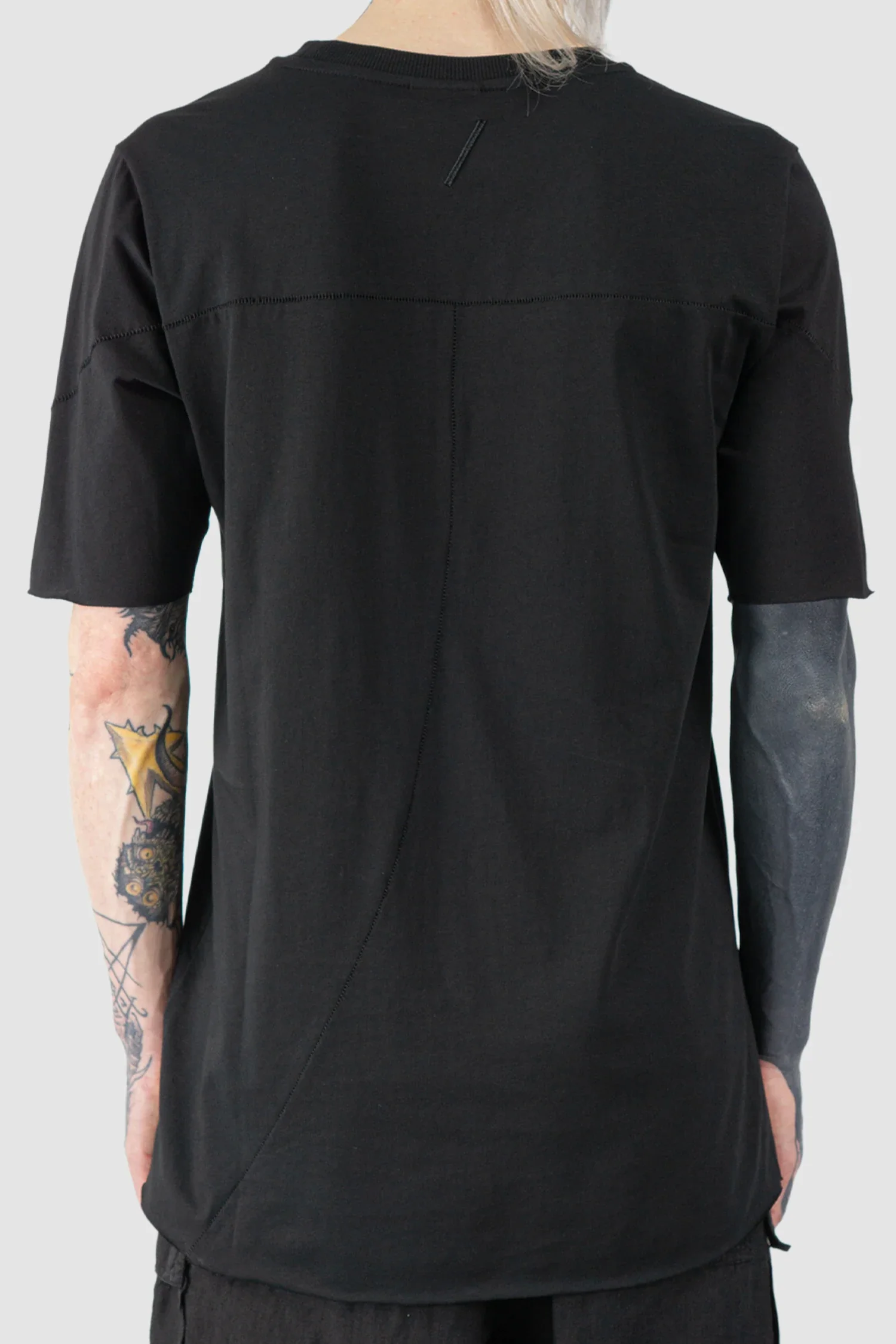 Black Round Neck Cotton T-Shirt - Image 5