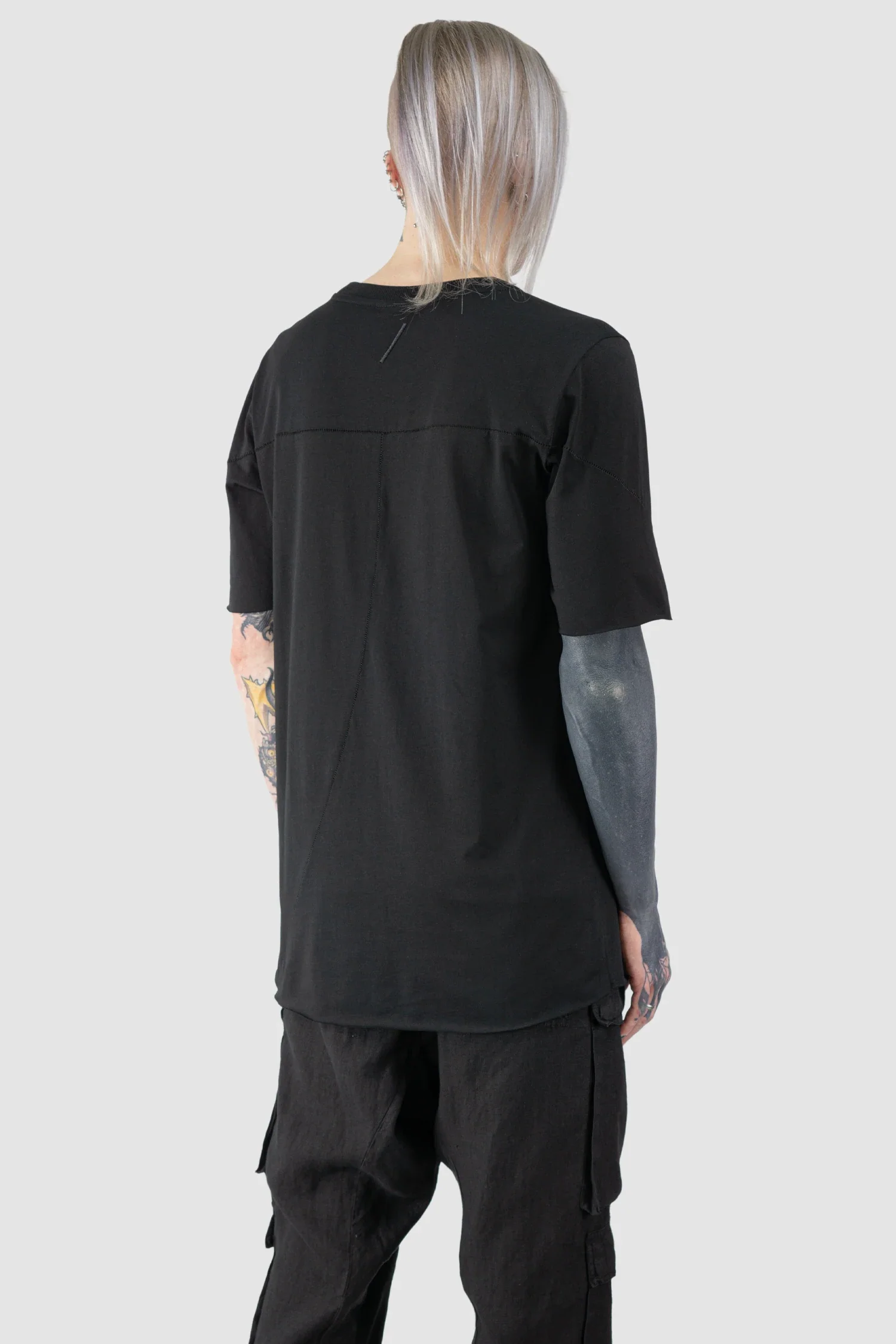 Black Round Neck Cotton T-Shirt - Image 6