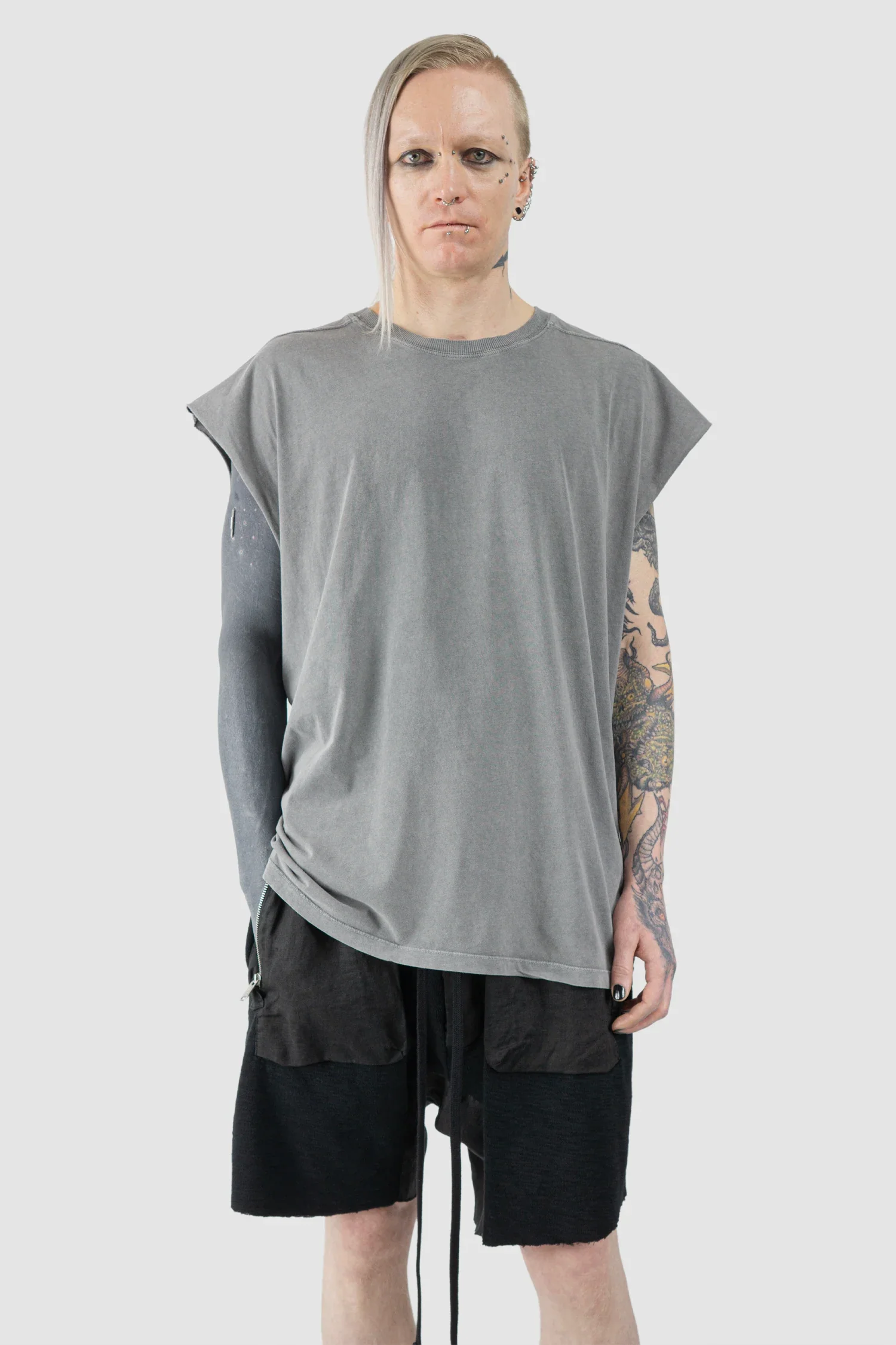 Grey Oversized Round Neck Tank Top - Image 7