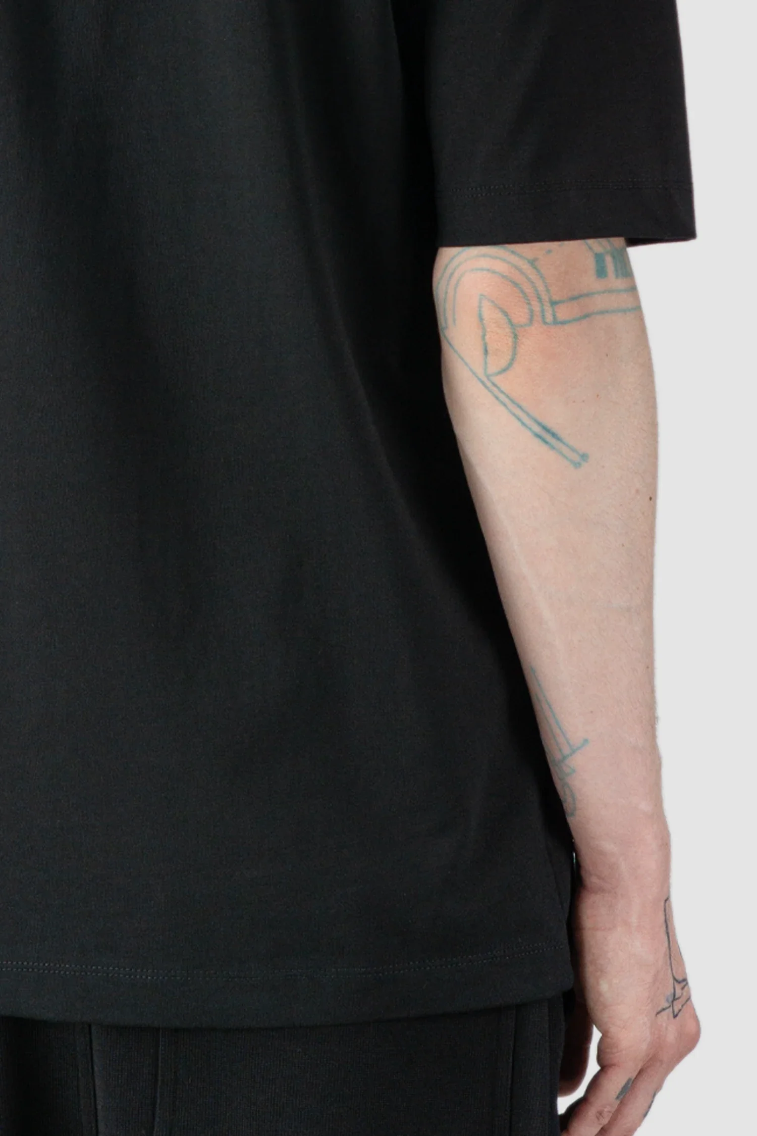 Black Loose Fit Cotton T-Shirt with Patch - Image 6
