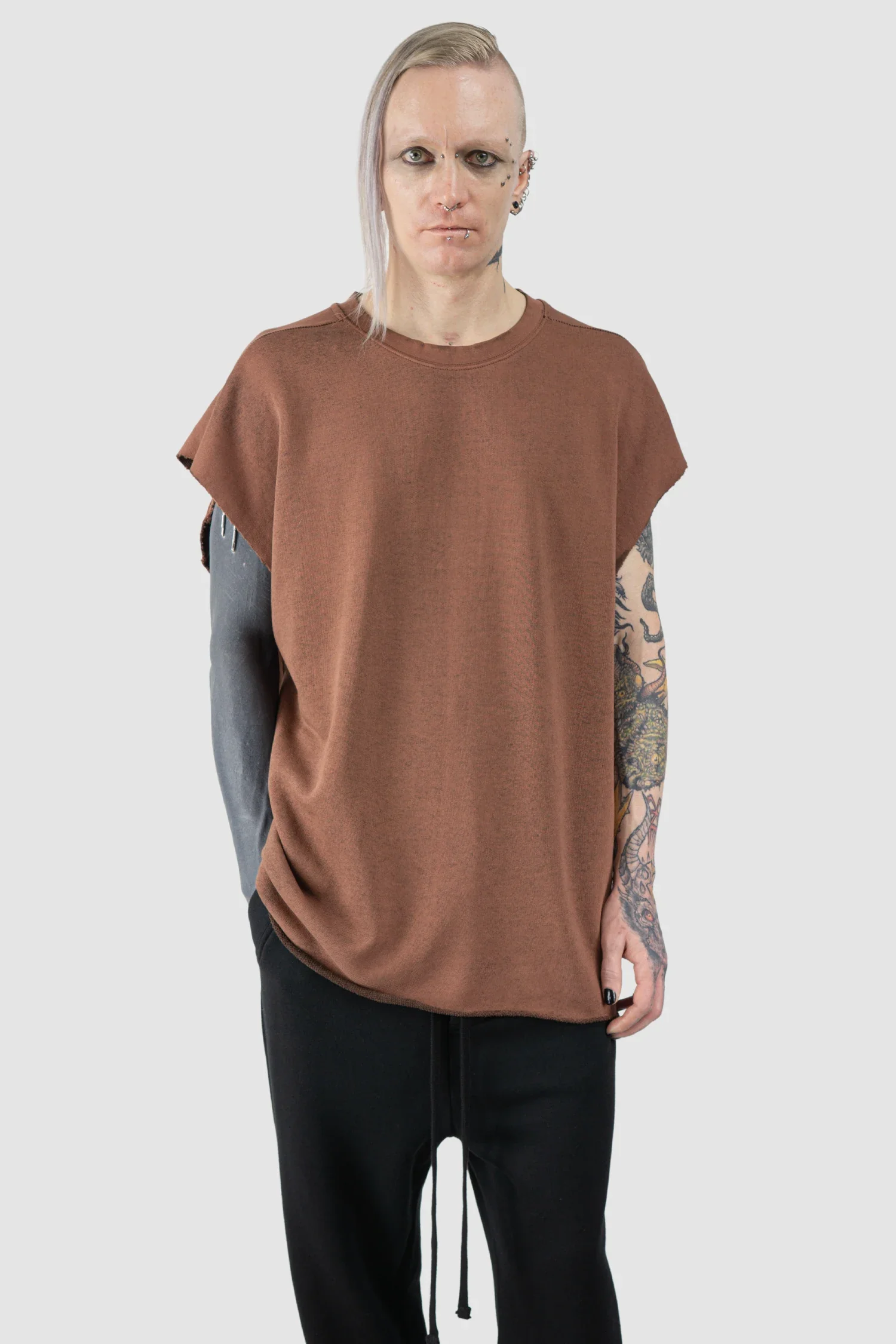 Red Raw Edge Cotton Tank Top - Image 6