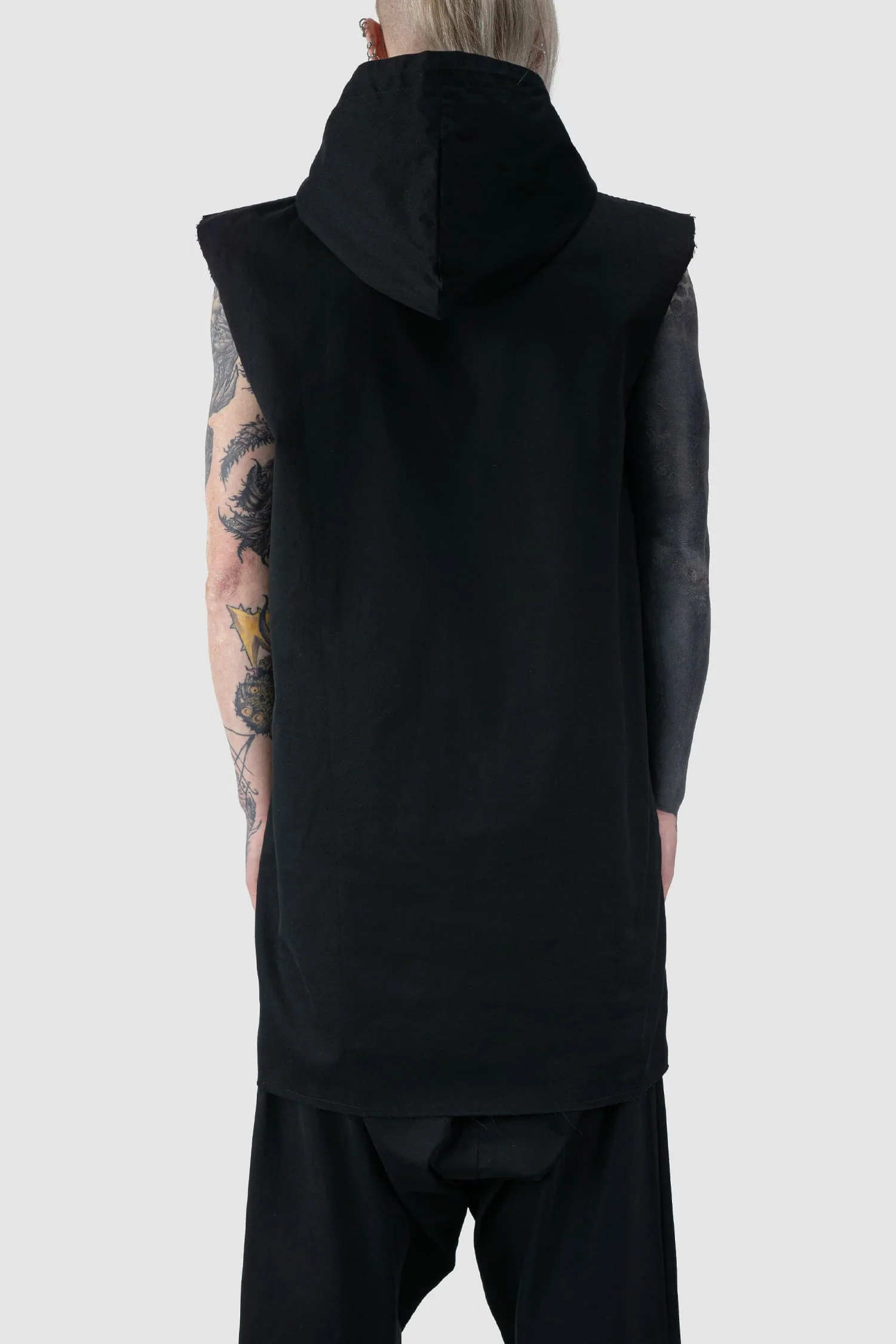 Black Long Hooded Sleeveless Top - Image 3