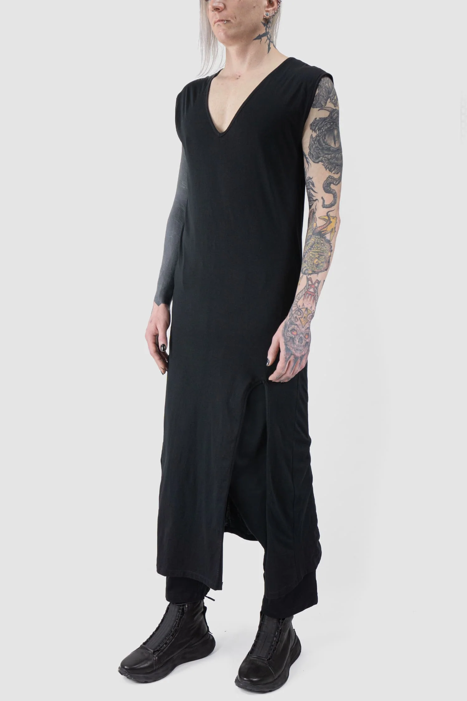 Black Over Long V-Neck Bamboo Tank Top - Image 2